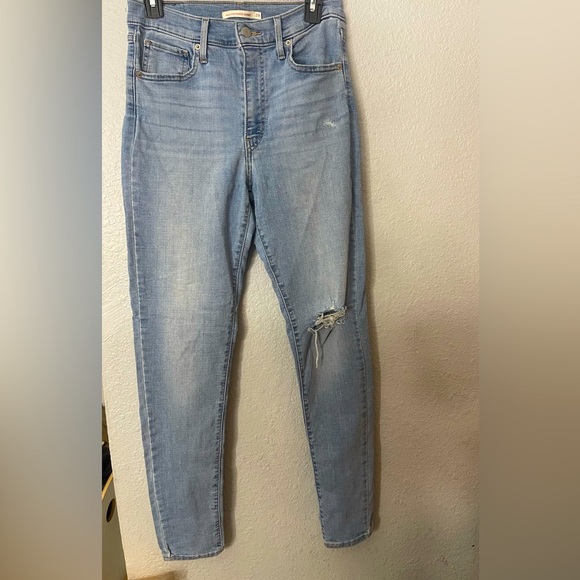 Levi’s jeans size 29. - Picture 1 of 4